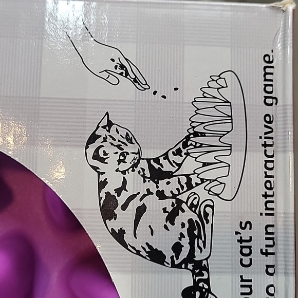 Dougez interactive cat feeder - Picture 7 of 7